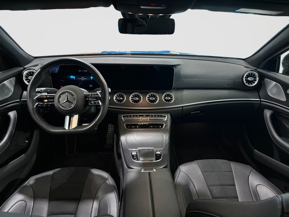 Mercedes-Benz CLS 220