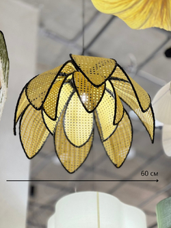 Люстра из ротанга в виде цветка🌸