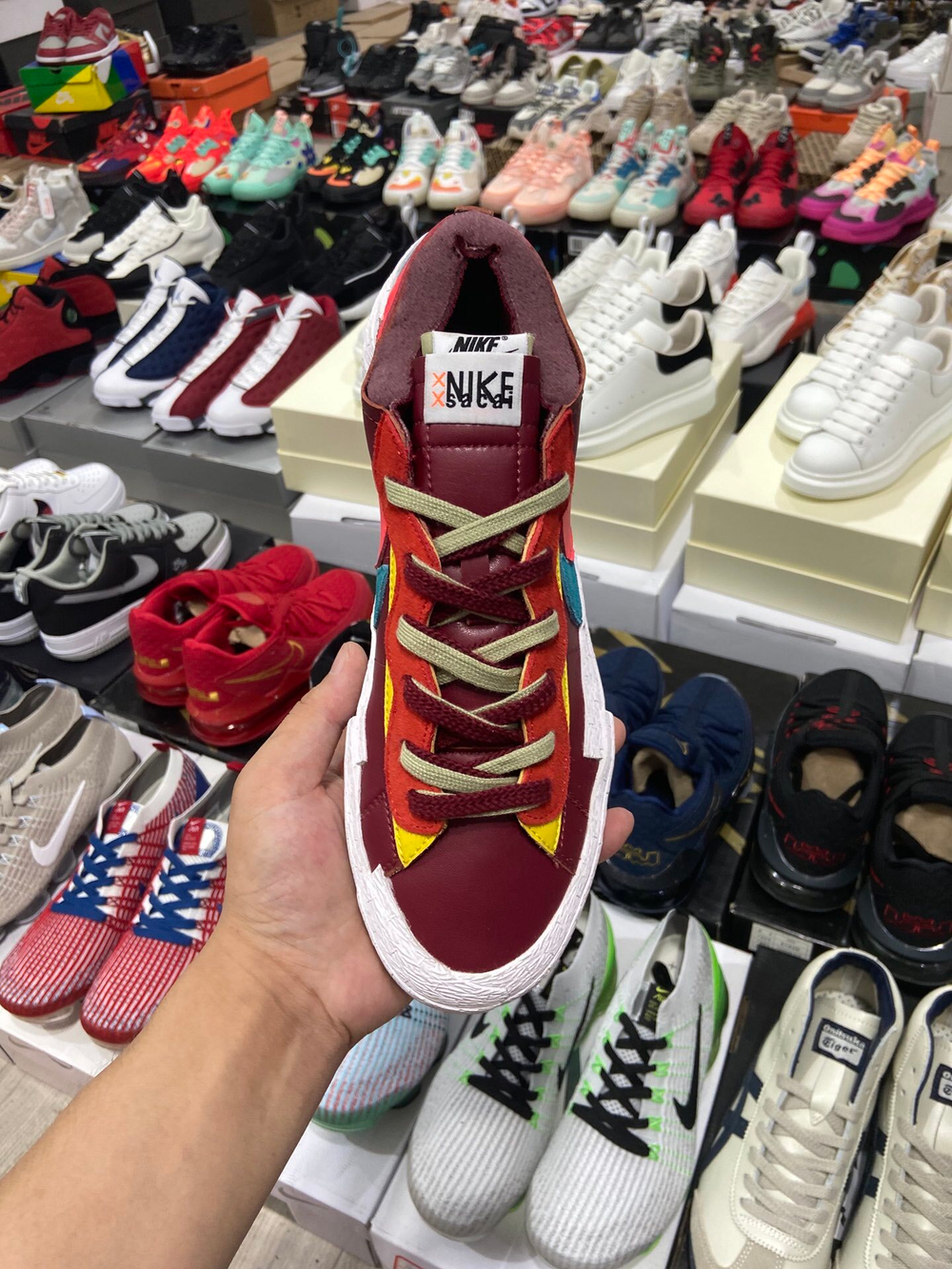 Blazer Low sacai KAWS Red