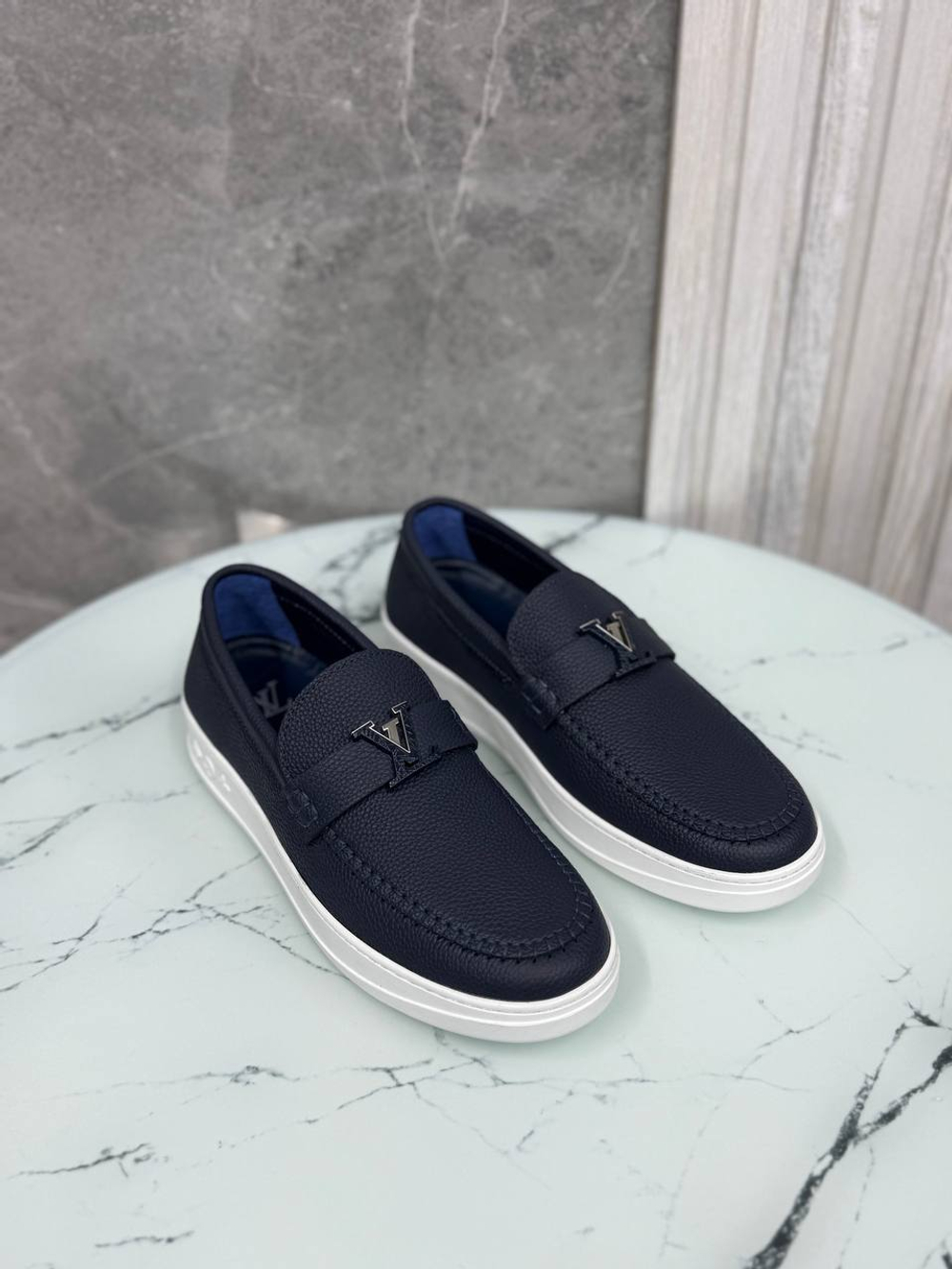 Лоферы Louis Vuitton