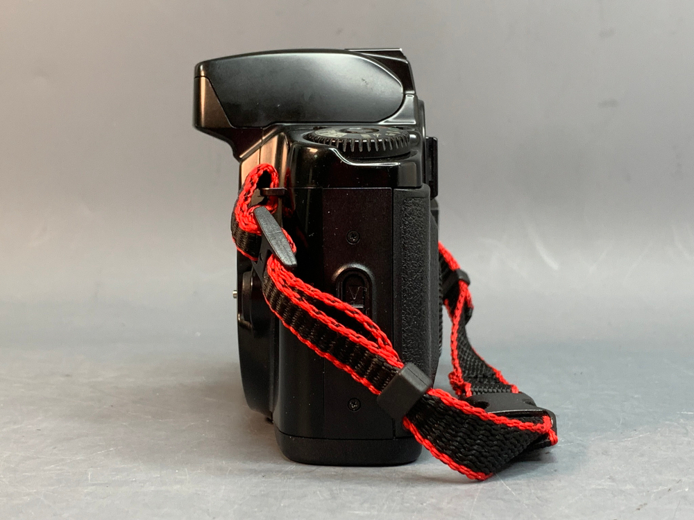 Canon EOS 100QD body
