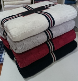 Плед 130х170 Allan от Casual Avenue слоновая кость Турция вид