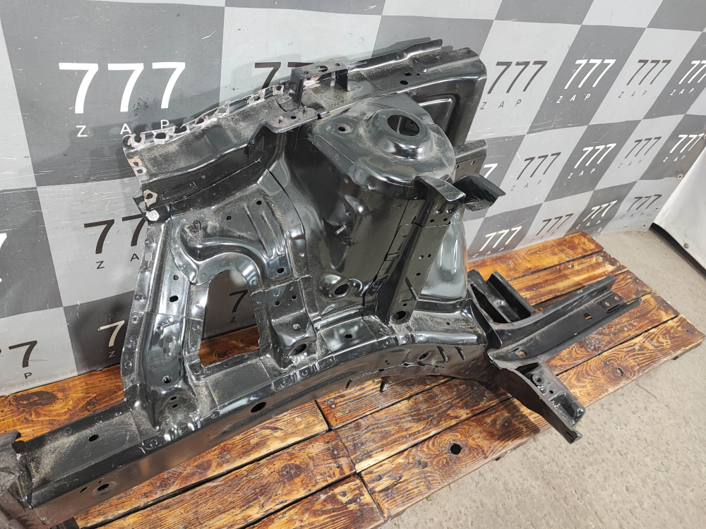 Четверть передняя правая Kia Rio 4 (FB) 17-нв Новая Оригинал 64600H0000