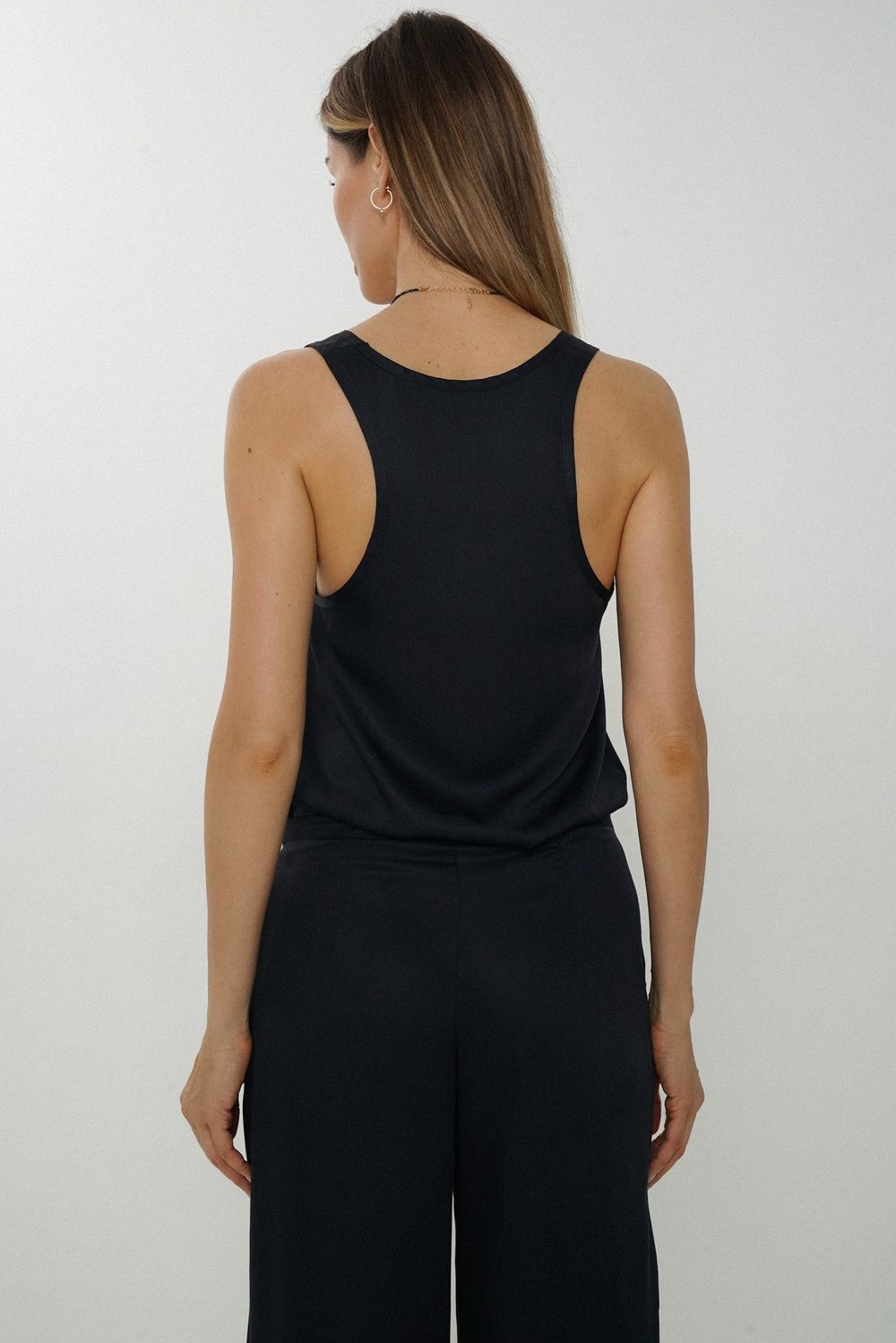 Топ Alexandra Talalay AT-s015 черный