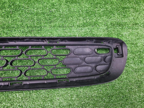 Решетка переднего бампера Mini Hatch F56 (13-18)