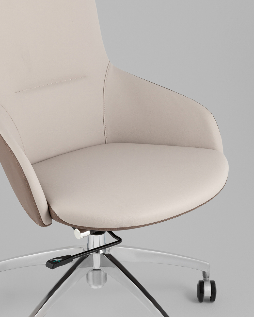 Кресло офисное TopChairs Soulo светло-серый, коричневый