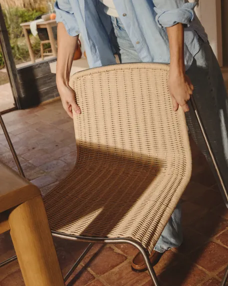 Уличный стул Tavari из бежевой веревки и стали