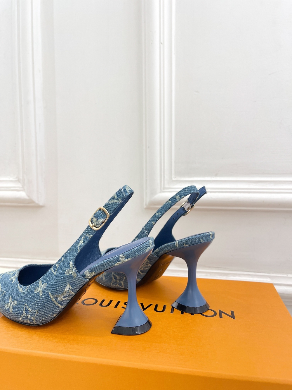 Louis Vuitton Slingback Pump
