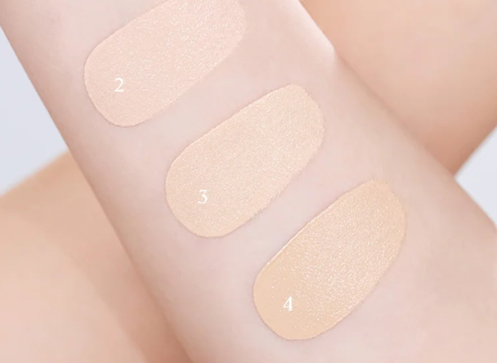 CLIO Кушон с эффектом сияния SPF 50 + PA ++++  c запасным блоком Kill Cover Mesh Glow Cushion