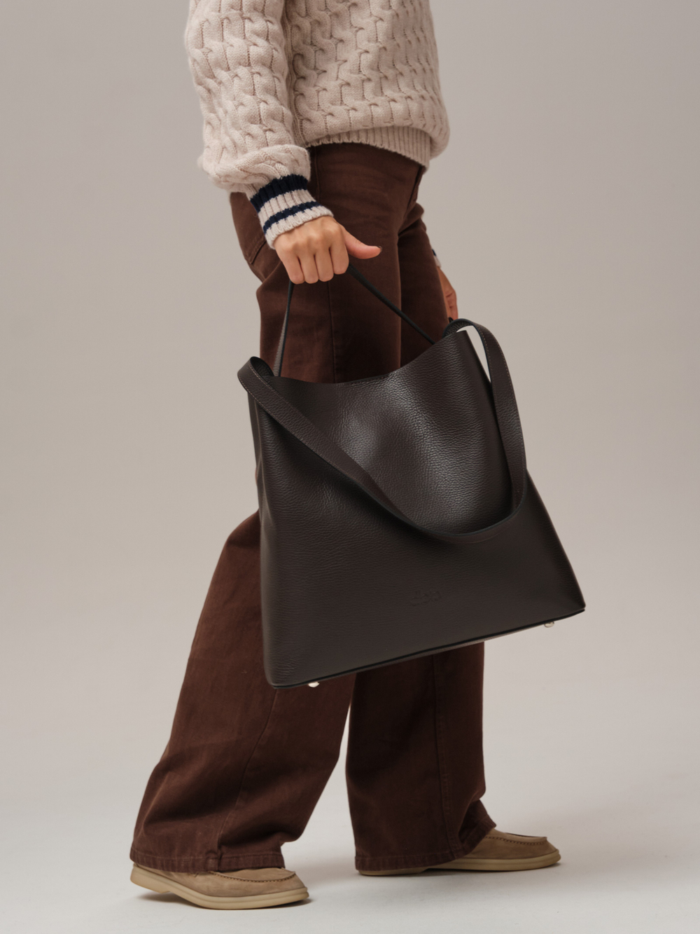 Кожаная сумка шоппер DBR 30948 коричневый шоколад