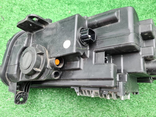 Фара правая Geely Preface (2024-н.в.) LED