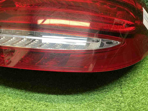 Фонарь правый Mercedes E W213 (2016-2021)