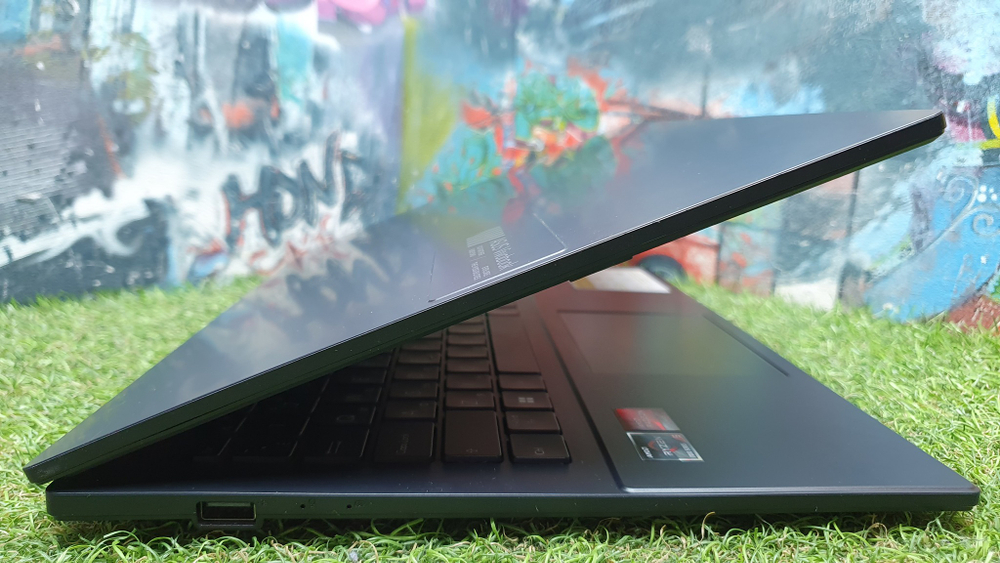 Ноутбук ASUS Ryzen 5/16Gb/FHD/Vivobook Go 15 OLED E1504FA-L1529 [90nb0zr2-m00yh0]/Windows 10