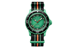 SWATCH Men 42.3mm Beige Watch SO35S100