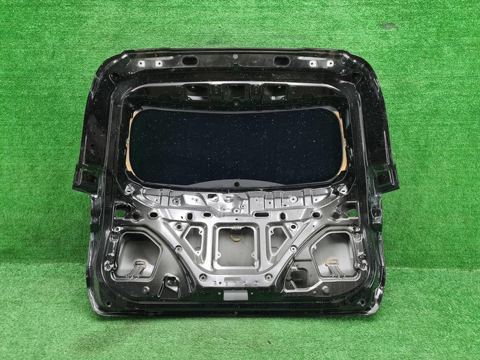 Крышка багажника Chery Tiggo 8 Pro (2021-н.в.)