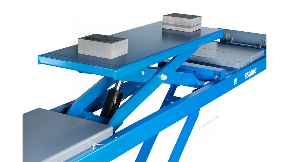 Подъемник ножничный для сход-развала 5,5 т, 380 В, 2 уровня, синий NORDBERG N635-5,5B_380_H