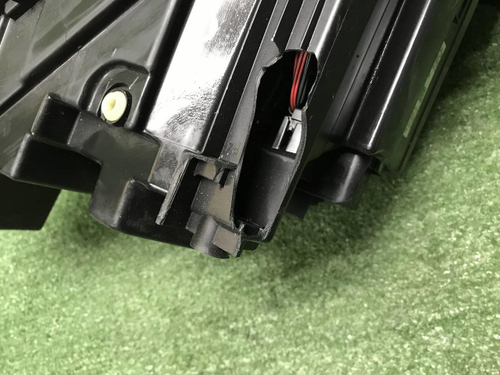 Битая Фара левая Geely Tugella (2019-н.в.) LED