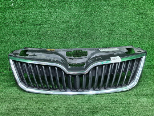 Решетка радиатора Skoda Rapid 1 (2012-2020)