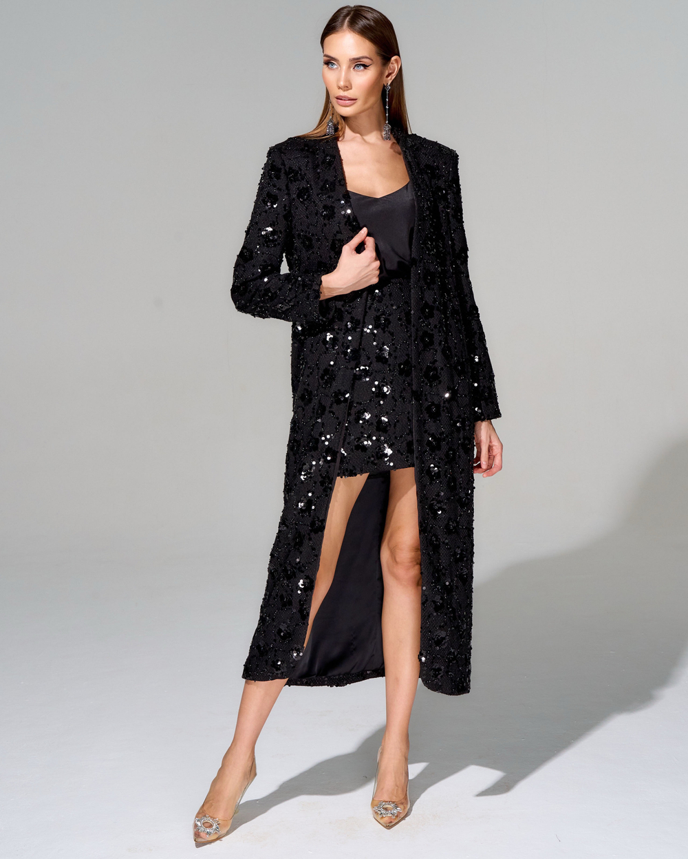 Удлиненный кардиган из премиального твида с вышивкой стеклянным бисером