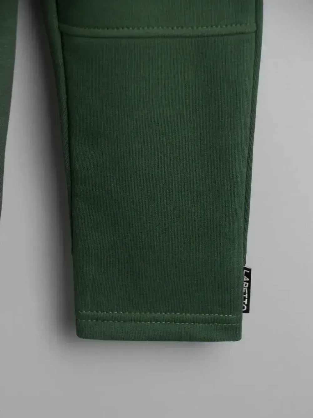 Брюки для мальчика на осень