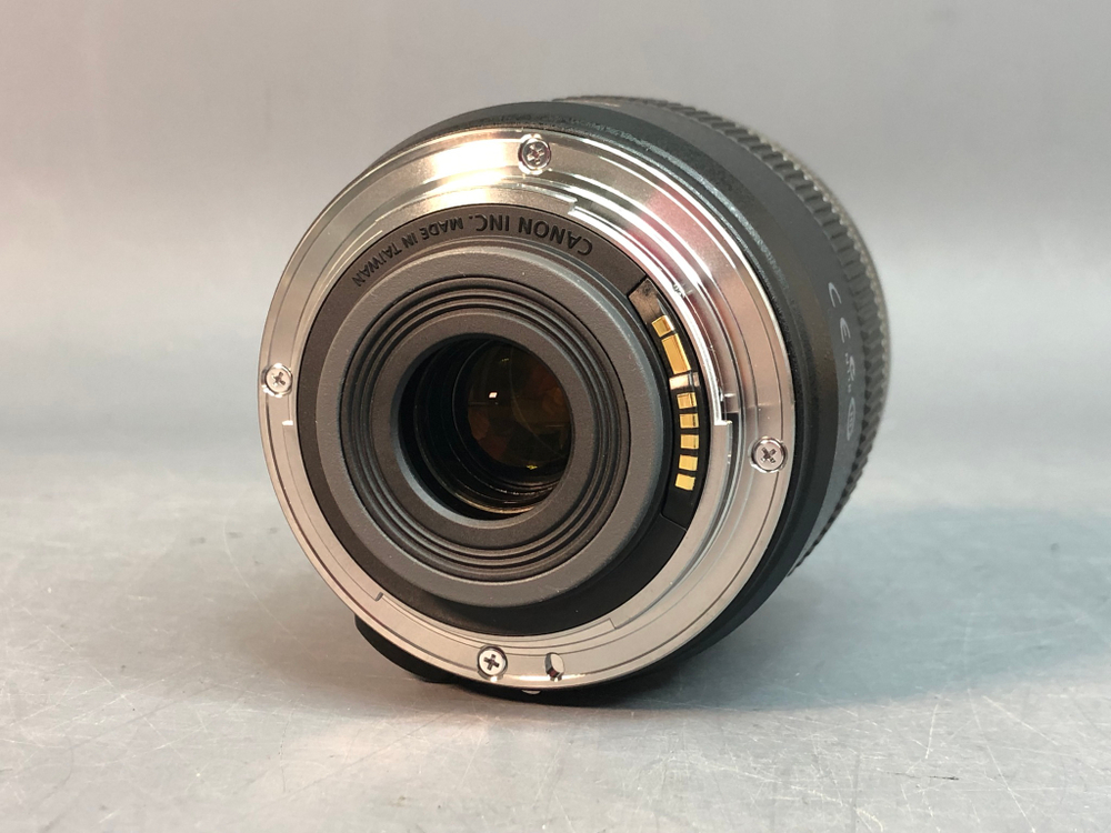 Canon EF-S 60mm 2.8 Macro USM