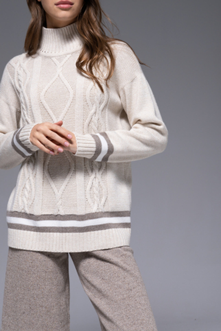 Свитер крупной вязки из шерсти