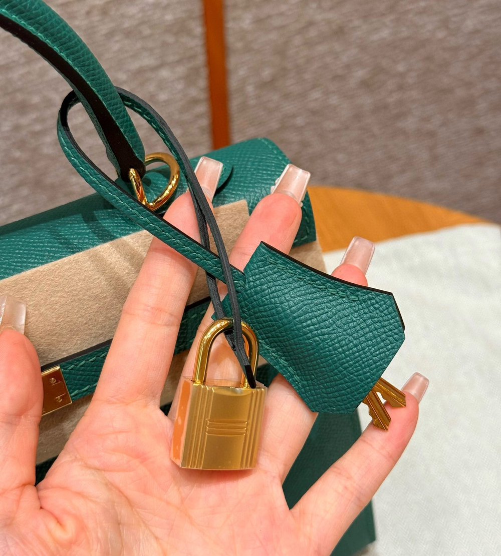 Hermes Kelly 25