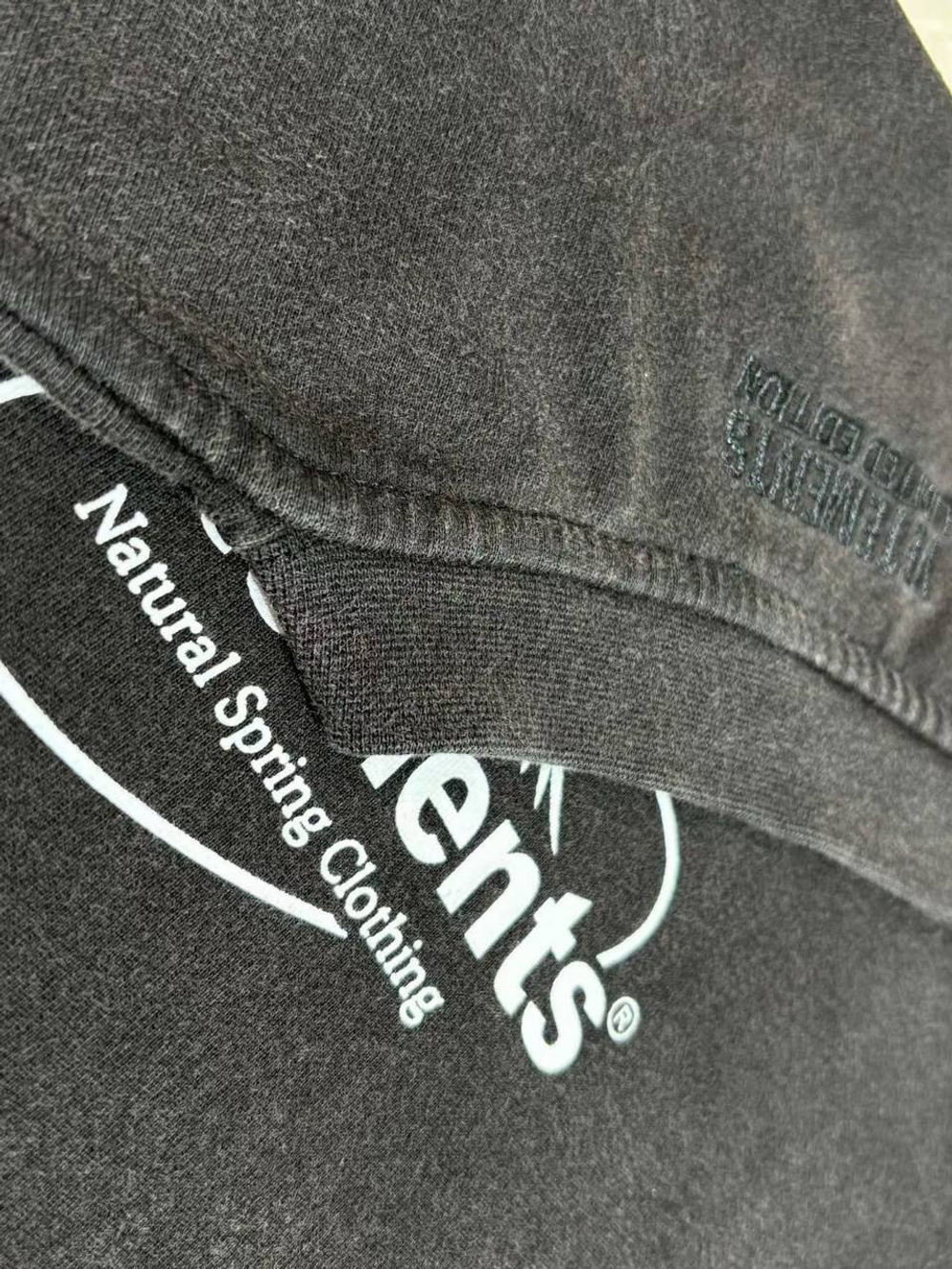 Футболка Vetements