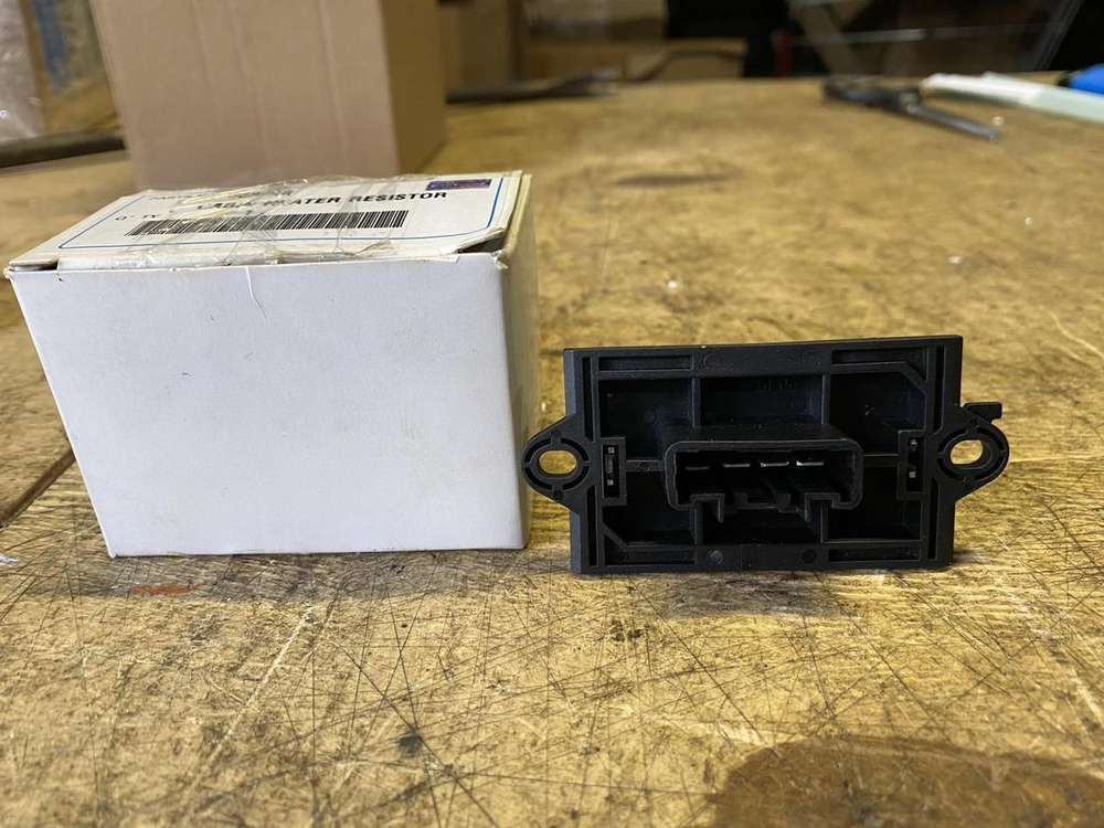 Резистор отопителя 4658946