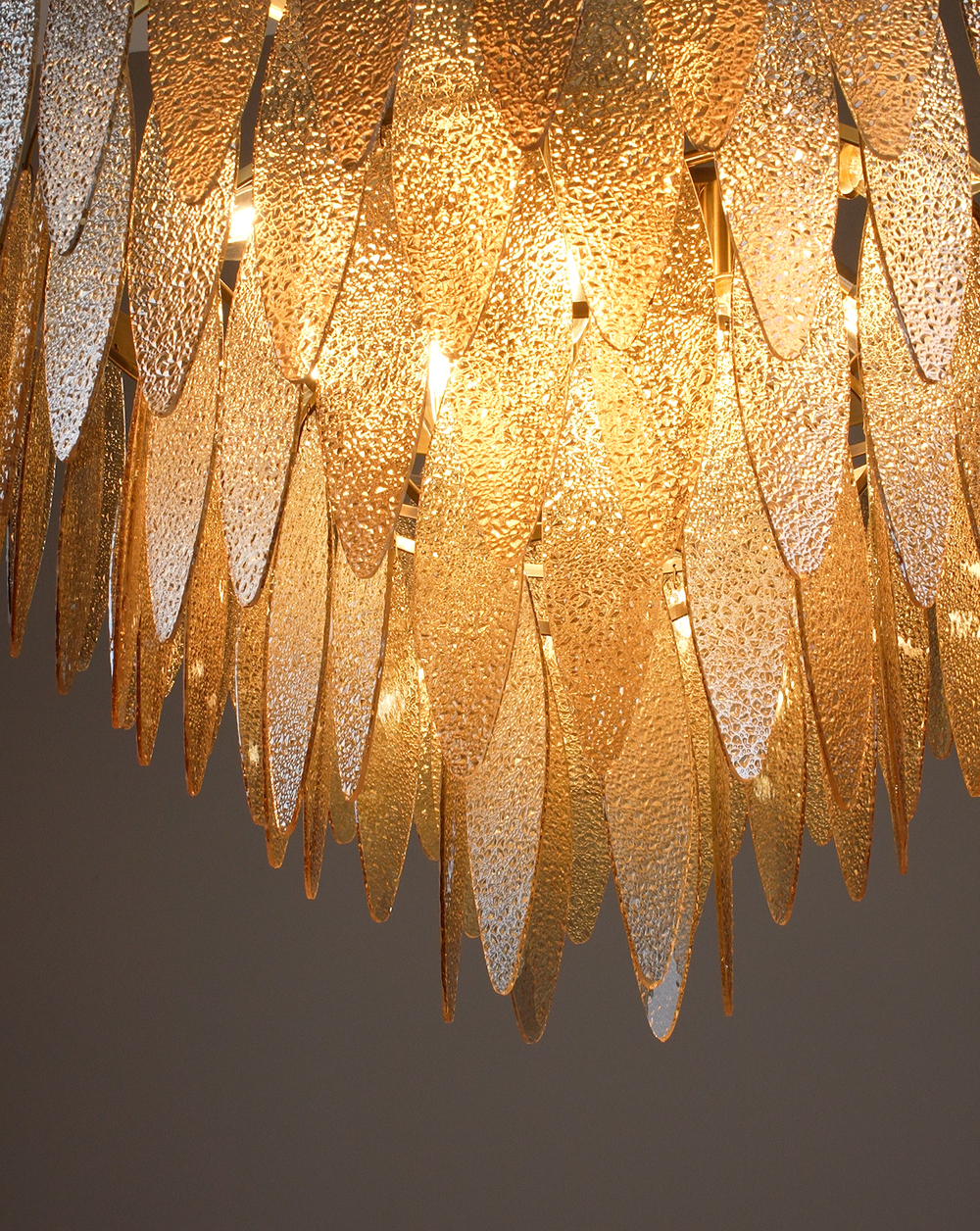 Люстра подвесная Moderli V10783-12P Souls