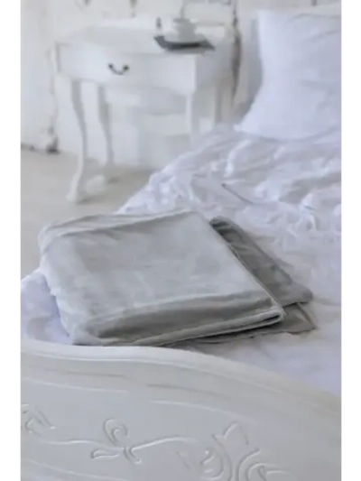 Плед-покрывало домашний 200х220 для дивана и кровати