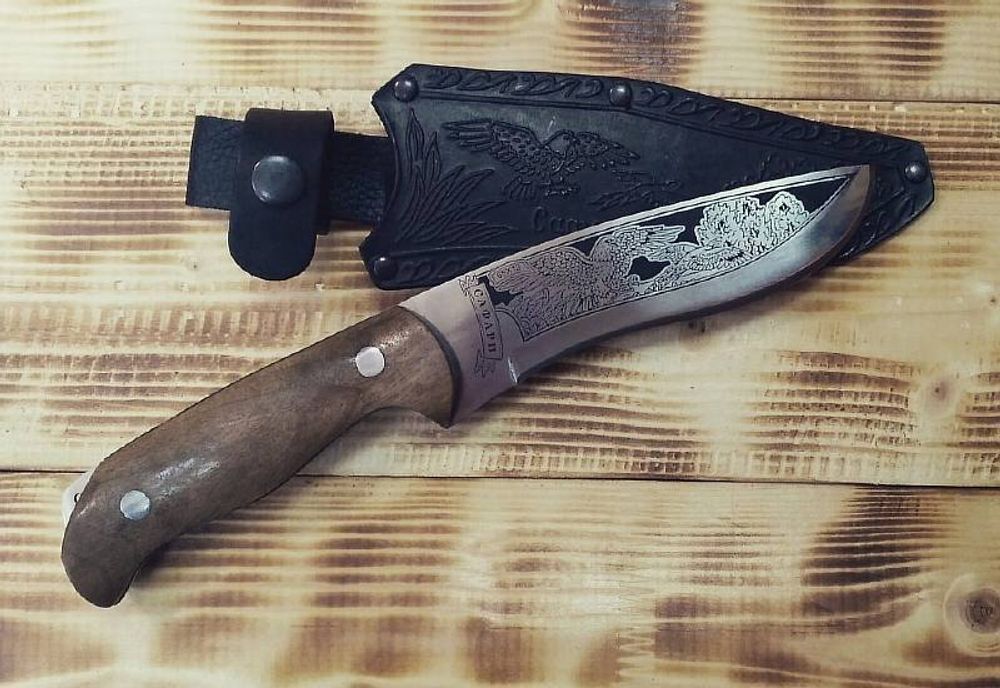 Нож Кизлярский Сафари с кожаными ножнами