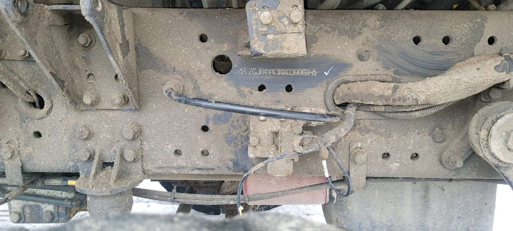 Shacman (Shaanxi) SX* 6x4 Самосвал SX32586V384 (Дизельный, 11,6 л, 423 л.с., МТ)