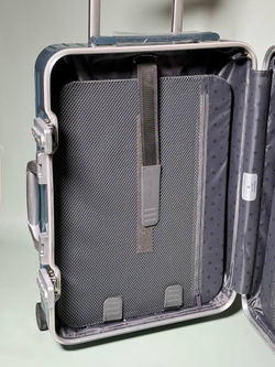 Чемодан Rimowa