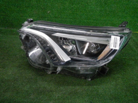 Фара левая Toyota Rav 4 CA40 (2015-2019) LED