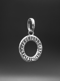 Футарк подвеска из серебра