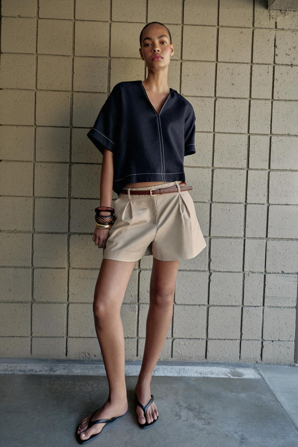 ZARA РУБАШКА ИЗ СМЕСОВОГО ЛЬНА С КОНТРАСТНЫМИ ШВАМИ, МОРСКОЙ СИНИЙ