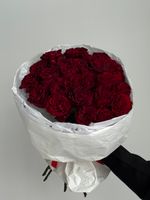 Букет из красной розы ХЕРТС 25 шт