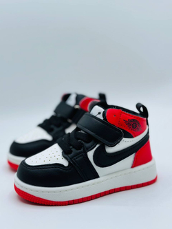 Детские кроссовочки Nike Air Jordan Kids