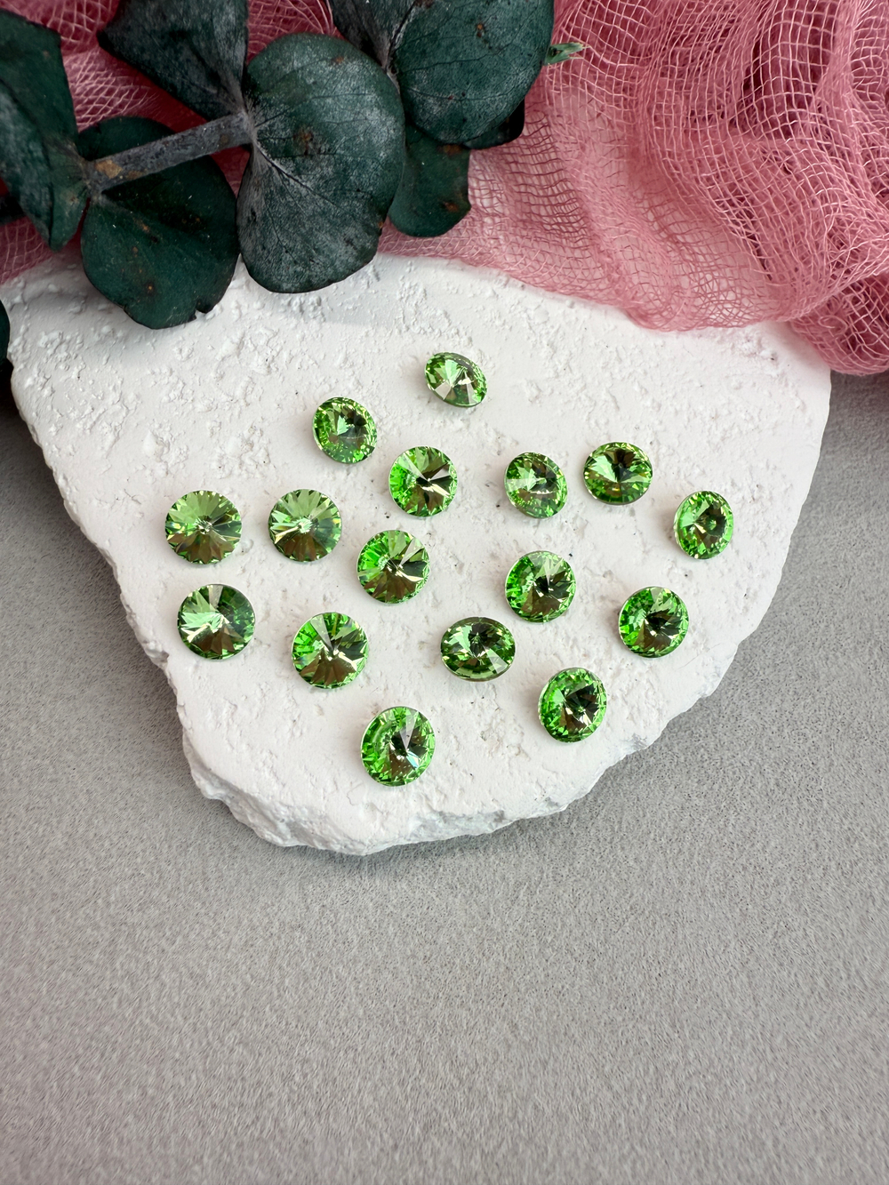 Риволь Rivoli 8 мм, Peridot