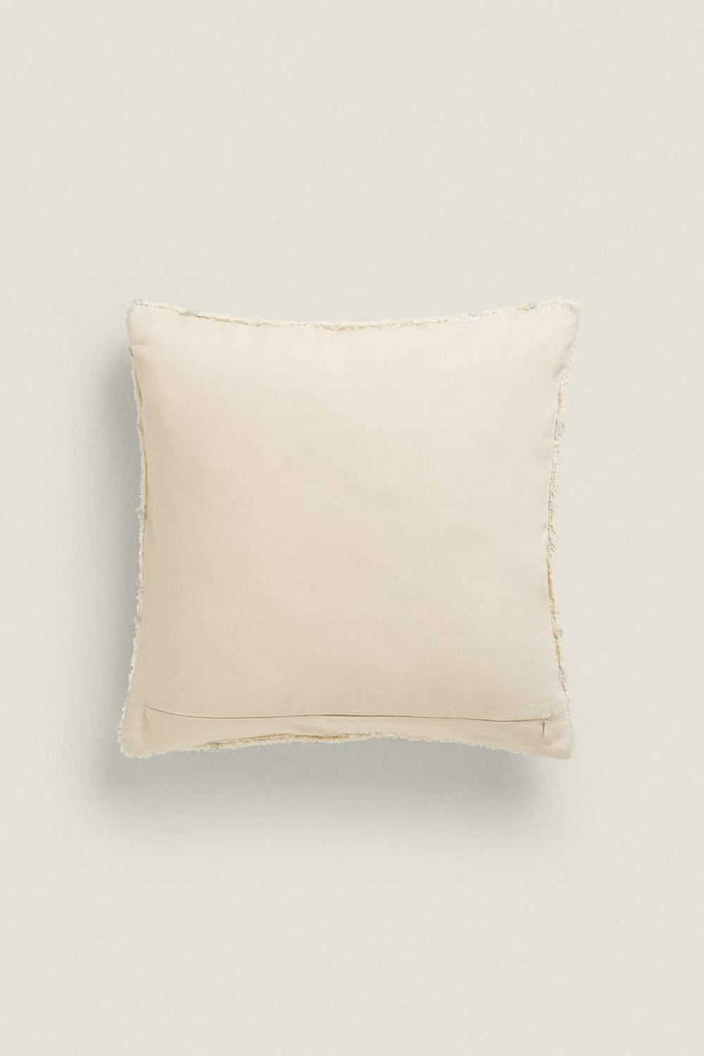 ZARA HOME ЧЕХОЛ ДЛЯ ДЕКОРАТИВНОЙ ПОДУШКИ С ВЫШИВКОЙ С ГЕОМЕТРИЧЕСКИМ УЗОРОМ, ЭКРЮ