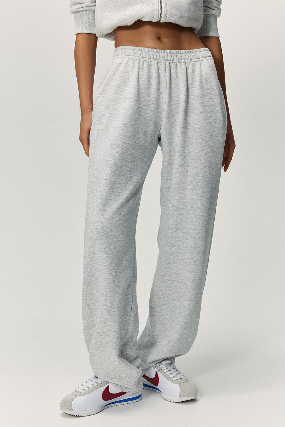 Штаны бананы утеплённые Светло-серый меланж