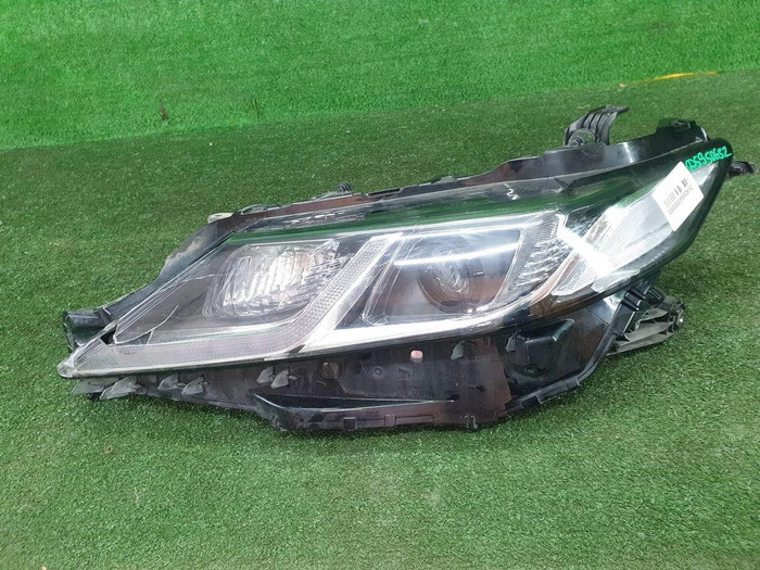 Фара левая Toyota Camry xv70 (2017-н.в.) LED