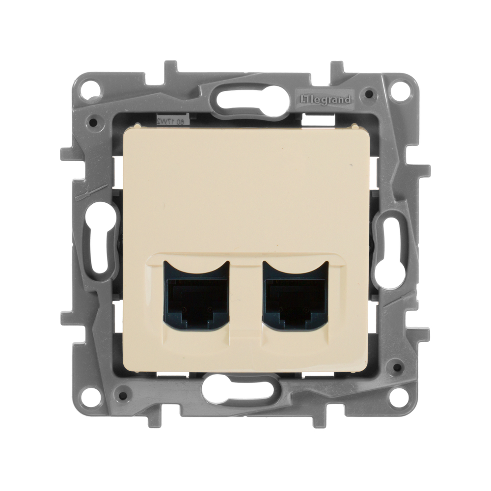 Розетка компьютерная двойная RJ45 категория 6 UTP слоновая кость ETIKA Legrand