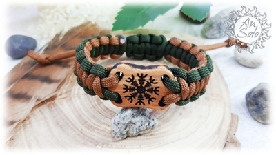 Браслет из паракорда  "Агисхьяльм"