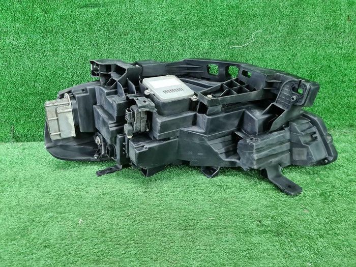 Фара правая Haval F7 (2018-2024) LED