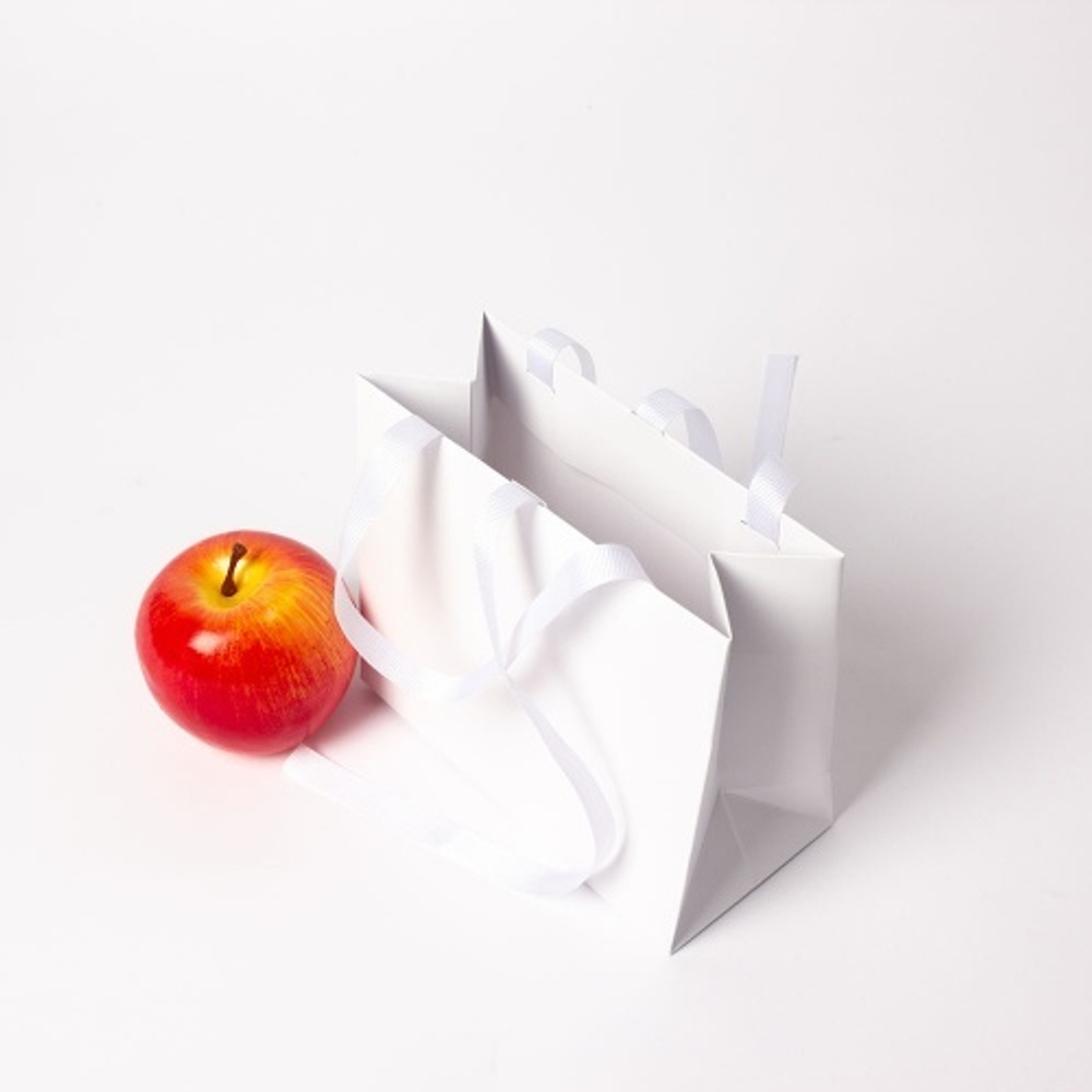 Пакет 17x14x8, белый матовый VIP