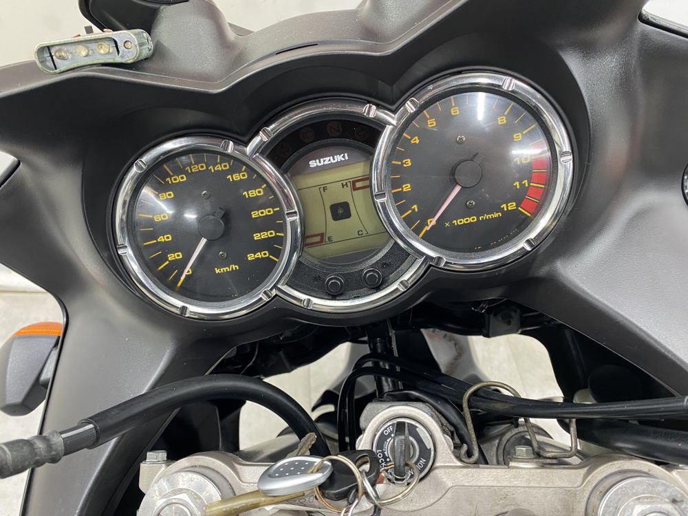 Suzuki V-Strom DL1000 2005