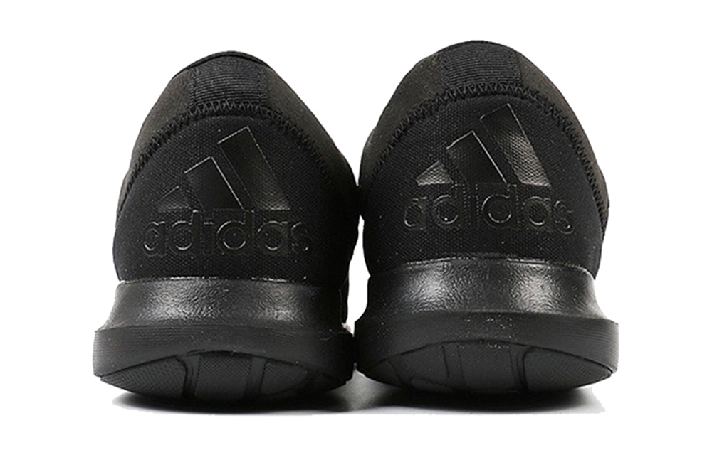 Кроссовки Adidas Coreracer