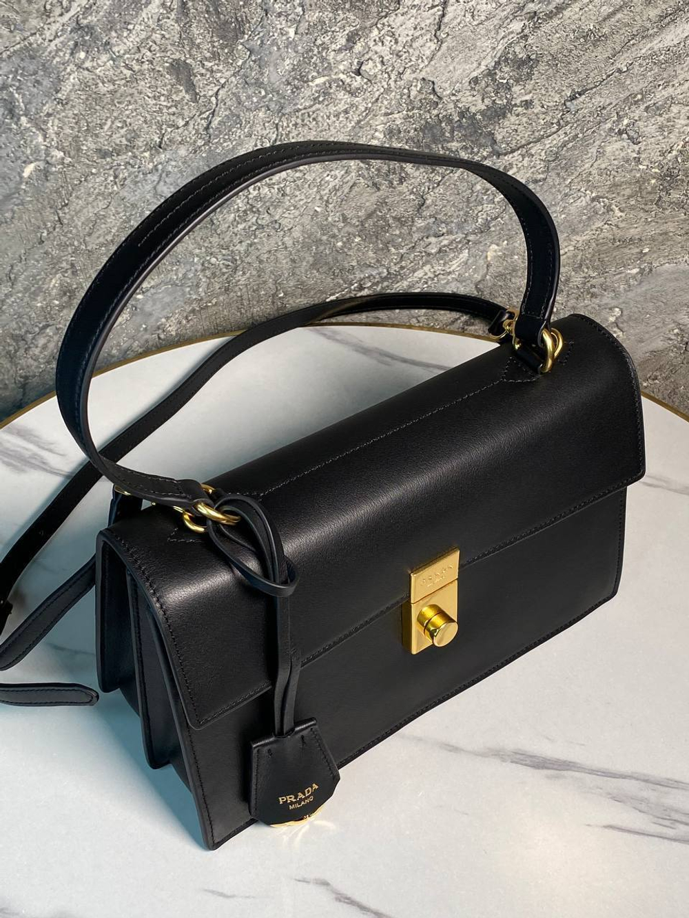 Сумка Prada